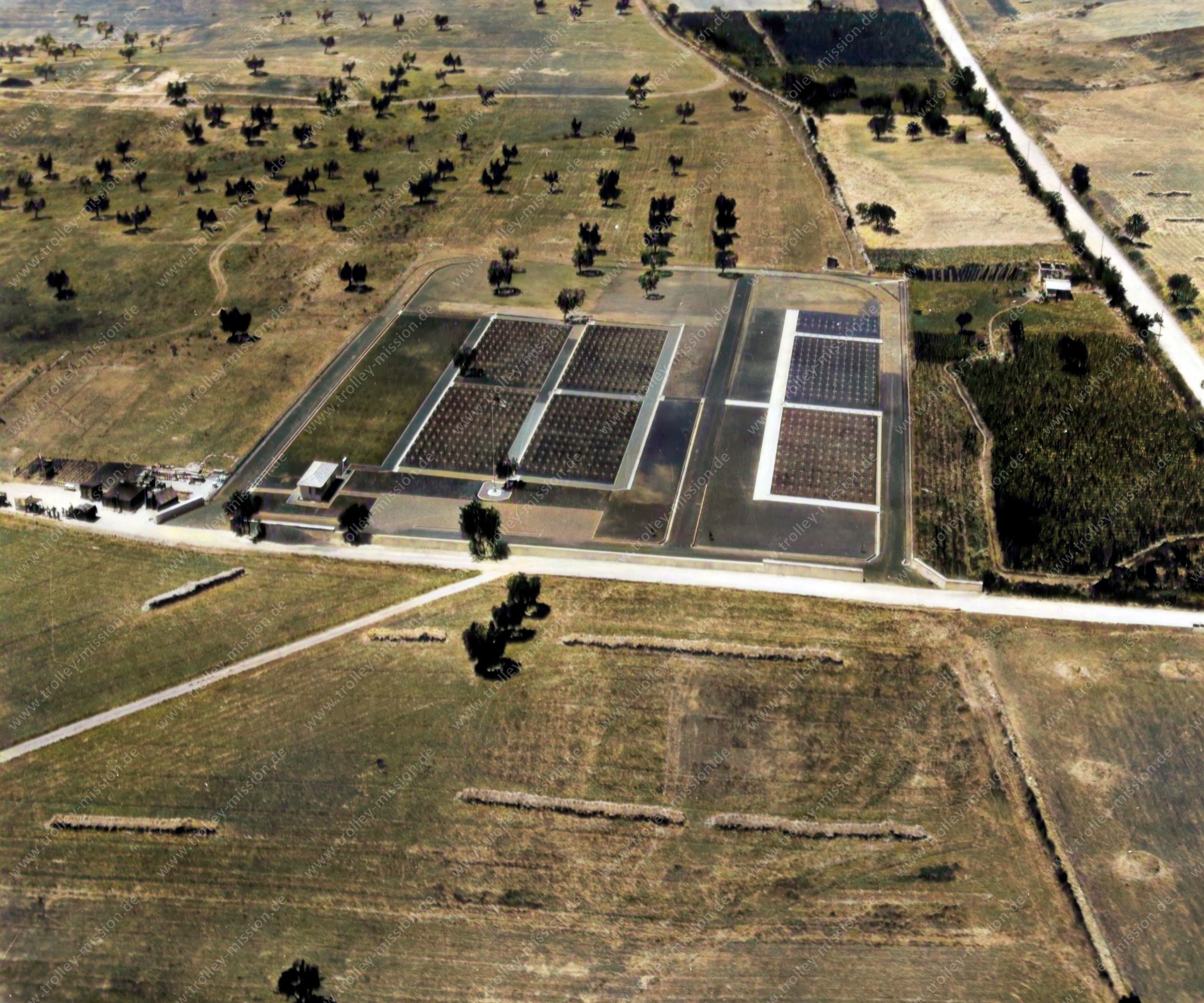 Military Cemetery - Militärfriedhof Tarquinia